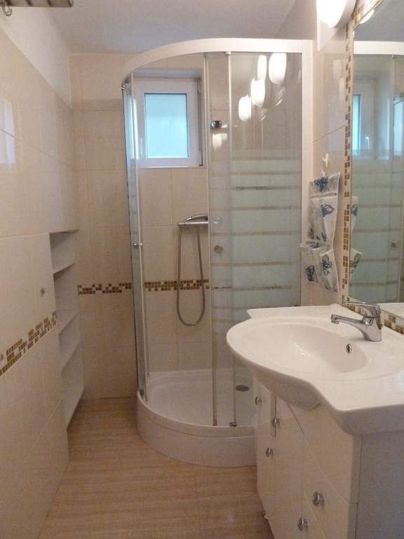 Domboldal Vendeghaz Apartment Noszvaj Cameră foto